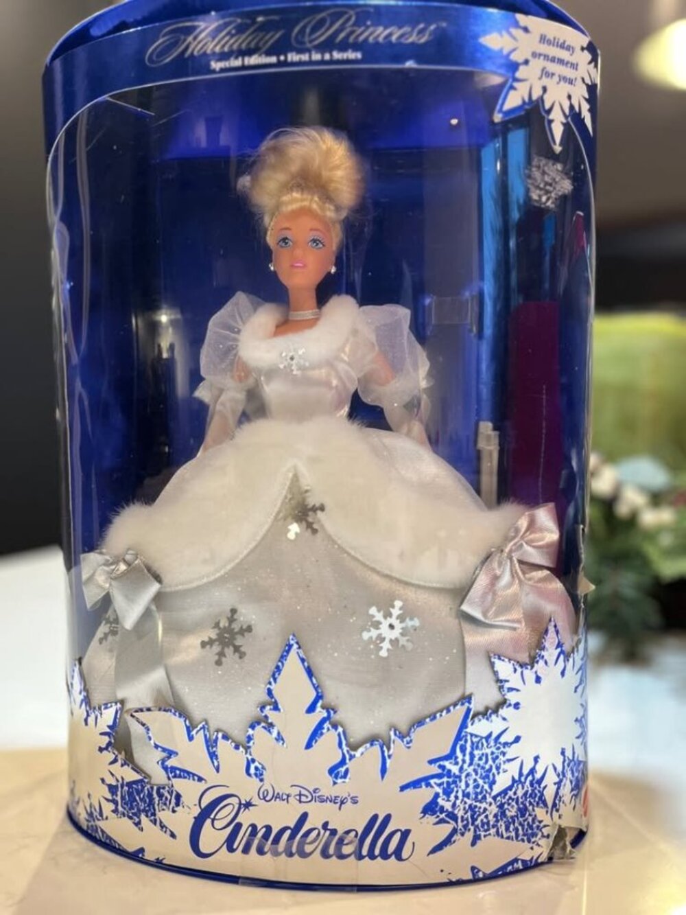 Collector Holiday Princess Barbie - Unopened